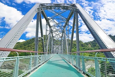 花梁鋼橋上跨橋體現況-近九號隧道側