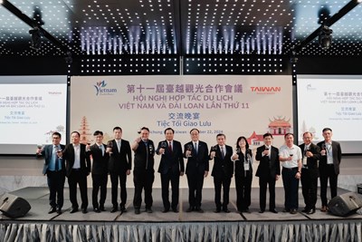 台越觀光合作會議晚宴大合照-觀光署提供