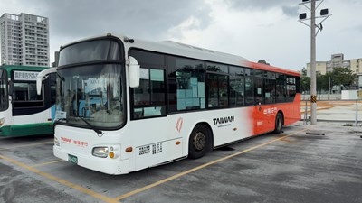 首11路台中時尚城中城線_1