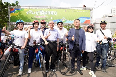 台中自行車嘉年華今東勢登場-王副市長與近千位民眾共享騎乘樂趣