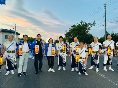 觀旅局長及水利局長參加日本青森縣平川市睡魔祭